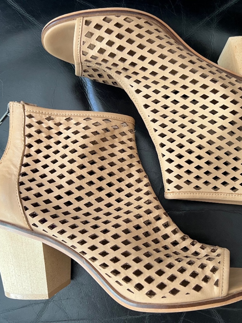Kelsi Dagger Women's Tan Peep Toe Zip Leather Bootie Block Heel 8.5